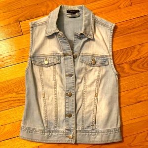 Forever 21 Distressed Vest Denim Jacket